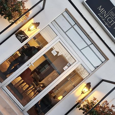 Minicity Inn Beograd Bagian luar foto